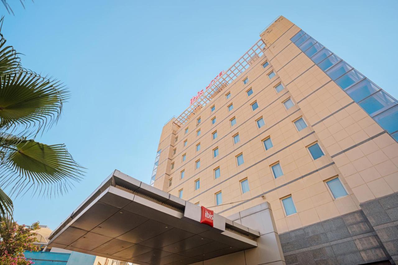 Ibis Gurgaon Golf Course Road - An Accor Brand Hotel ภายนอก รูปภาพ