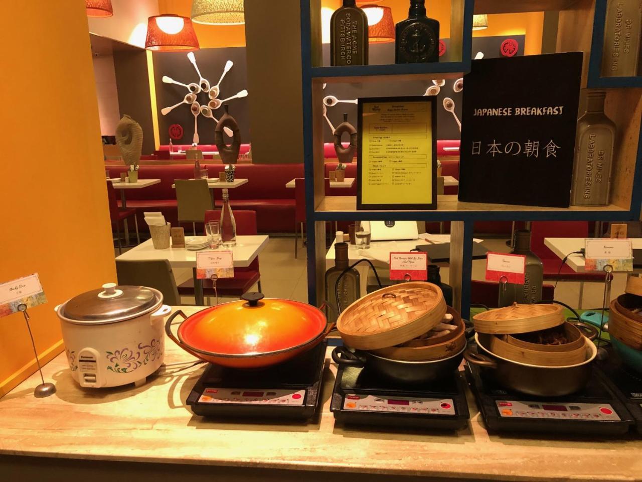 Ibis Gurgaon Golf Course Road - An Accor Brand Hotel ภายนอก รูปภาพ